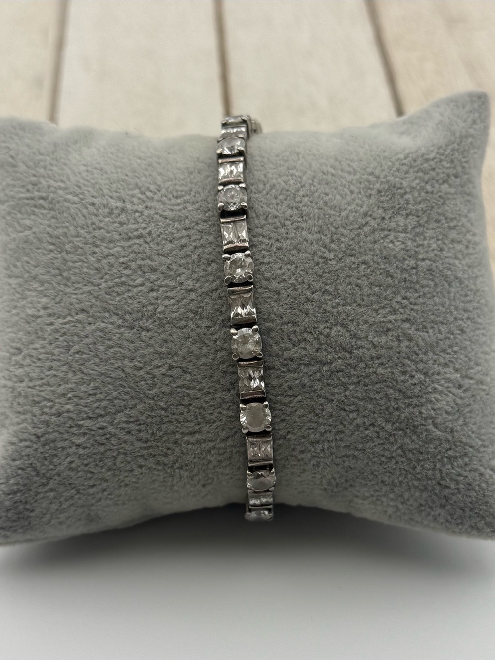 Sterling silver Tennis Bracelet with Clear Stones